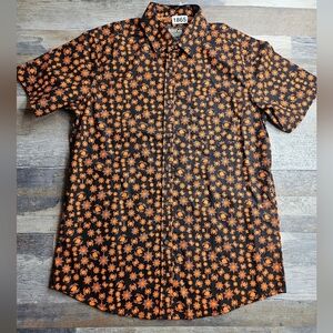 HALLOWEEN - Men's Medium Short Sleeve Button Down Shirt Orange Black Spider Webs
